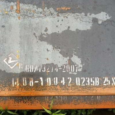 Hot Rolled JIS Standard SS400 A36 Q235B Plat Baja Karbon Untuk Bangunan