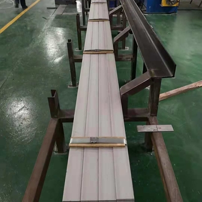 Hot Rolled Hairline Finished Din 1.4404 S31603 Baja tahan karat 316L Bar datar 80*8*6000