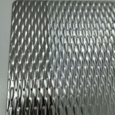 SUS304 4X8 FT Stamped berwarna Rice Grain Bentuk Dekoratif Stamped stainless steel sheet