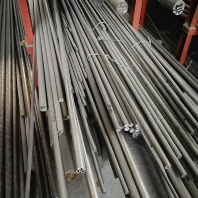GH4169 UNS N07718 Inconel 718 Paduan Suhu Tinggi Batang Bulat Permukaan Hitam Dan Cerah