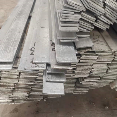 Baja Karbon 12m Hot Dipped Galvanized Flat Bar S235jr A36 Untuk Bahan Bangunan