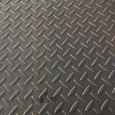 ASTM A36 Pelat Baja Karbon Gulung Panas Q235B Berlian 4.0 * 1510 * 6000MM